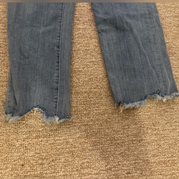 🦋JOE’S STRAIGHT LEG JEANS🦋 - Picture 6 of 8